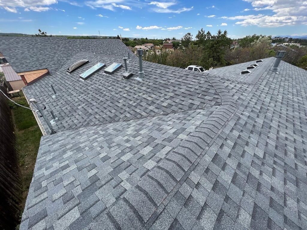 Roofing services in Colorado Springs, CO