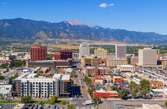 Roofing services in Colorado Springs, CO